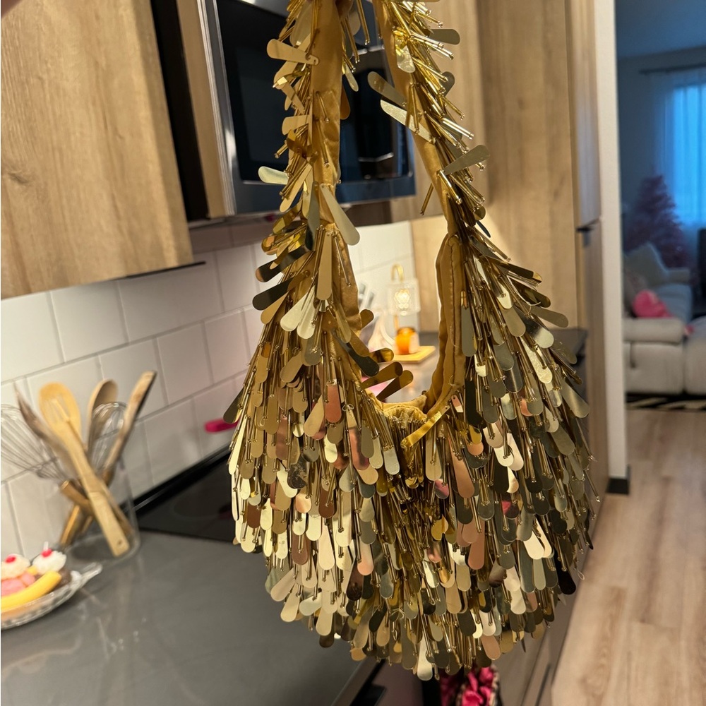 Gold Holiday Garland Decoration